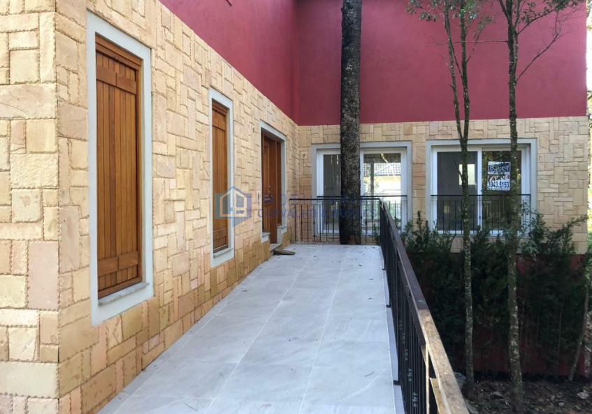 Casas  04 Dormitorios