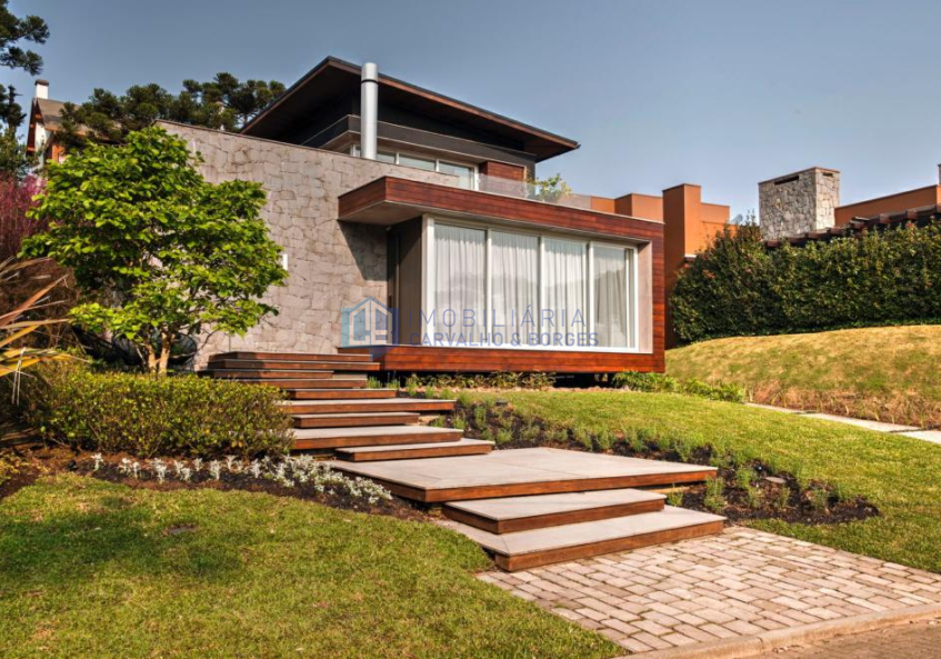 Casas  04 Dormitorios