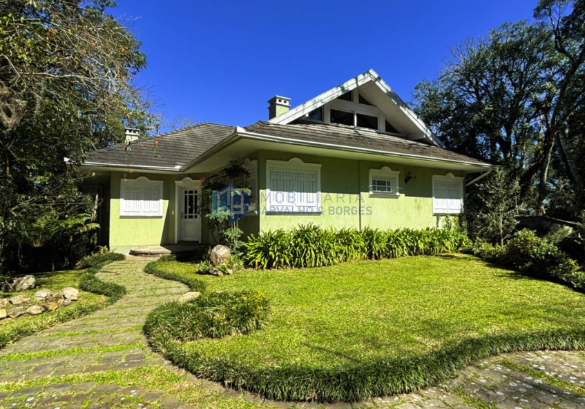 Casas  03 Dormitorios